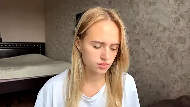 Mary-JP – webcam model profile photo Image 5