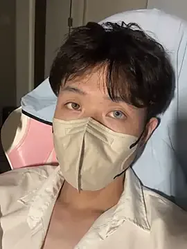 Noya – webcam model profile photo Image 14