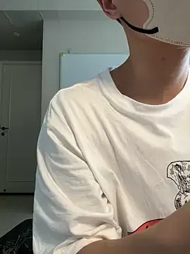 Noya – webcam model profile photo Image 7