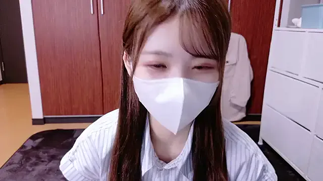 LoraFoxy – webcam model profile photo Image 3