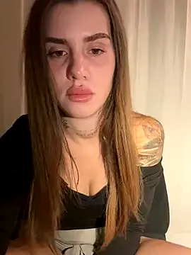 SophieMaeve – webcam model profile photo Image 11