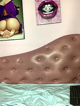 Daaaaiiii – webcam model profile photo Image 9