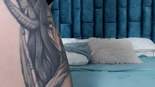 GraypacLive – webcam model profile photo Image 8