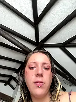 Your_Jessica – webcam model profile photo Image 17