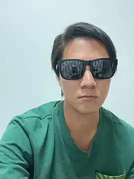 EvaCapriles – webcam model profile photo Image 10