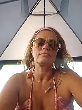 MarilynRouse – webcam model profile photo Image 15