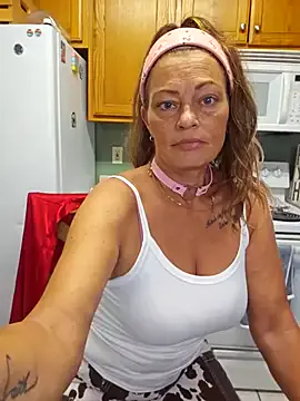 MarilynRouse – webcam model profile photo Image 18