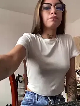 GabrielaZahar – webcam model profile photo Image 5