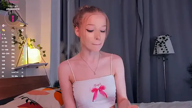 __Miray__ – webcam model profile photo Image 3