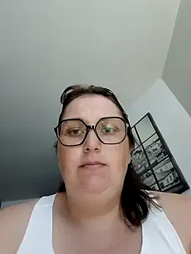 Eliina_Jhonson – webcam model profile photo Image 5