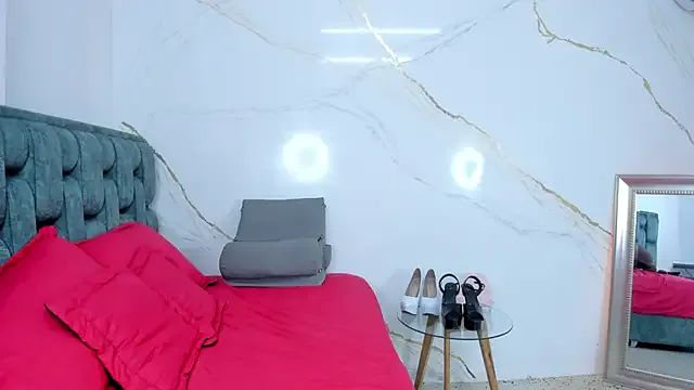 SofiaReyes1 – webcam model profile photo Image 11