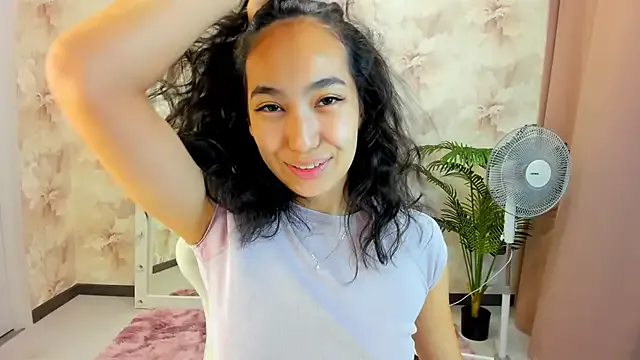 FlirtyAura Image 7