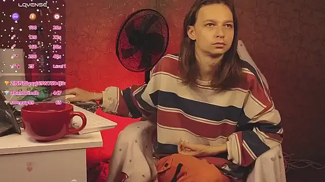 SandiSquirts – webcam model profile photo Image 5