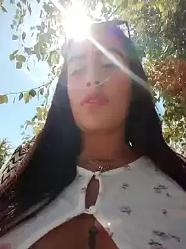 CassieGil – webcam model profile photo Image 16