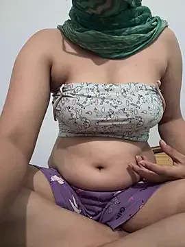 CindyNightX – webcam model profile photo Image 2