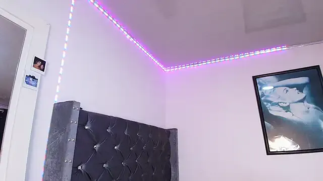 Amaliamour – webcam model profile photo Image 10