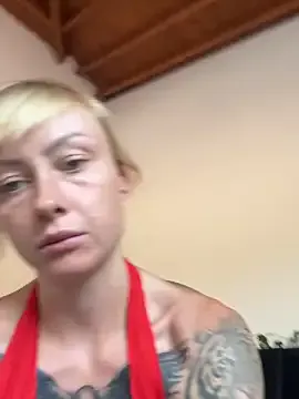 Ninabigtitied – webcam model profile photo Image 6