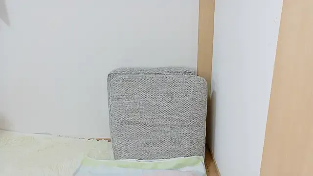 LIISAMENDEZ – webcam model profile photo Image 4