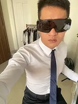 LiaCocktt – webcam model profile photo Image 7