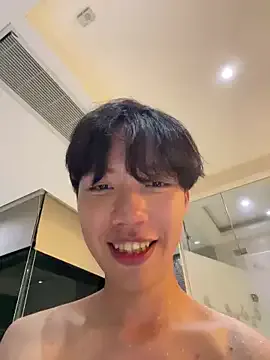 oxo_yuna_oxo – webcam model profile photo Image 2