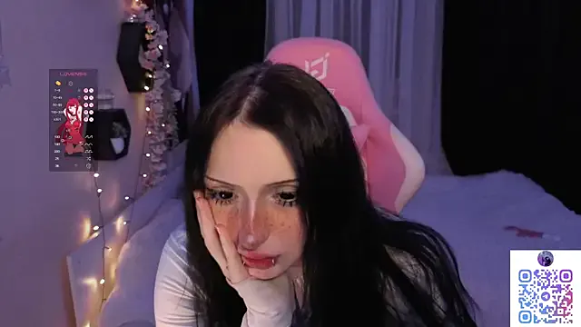 EmilyWeston – webcam model profile photo Image 16