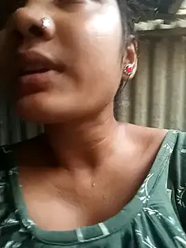 AntonellaRodman – webcam model profile photo Image 2