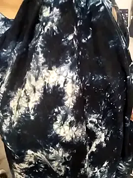 FitnessBunny – webcam model profile photo Image 10