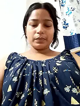 FitnessBunny – webcam model profile photo Image 19