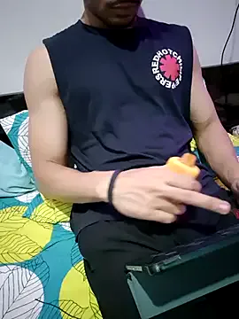 AylaRosell – webcam model profile photo Image 9