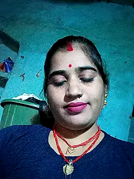 KarimeHills – webcam model profile photo Image 2