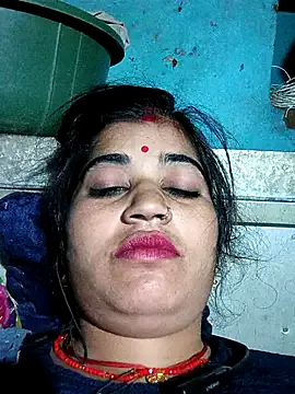 KarimeHills – webcam model profile photo Image 3