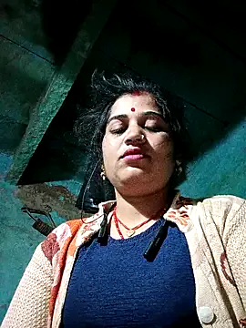 KarimeHills – webcam model profile photo Image 4