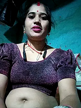 KarimeHills – webcam model profile photo Image 7