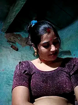 KarimeHills – webcam model profile photo Image 8