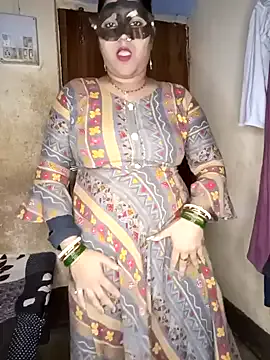 ZoeMurphy – webcam model profile photo Image 4