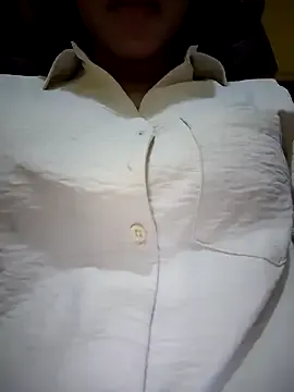 Live with _linda_milk_ on FliCam Image 4