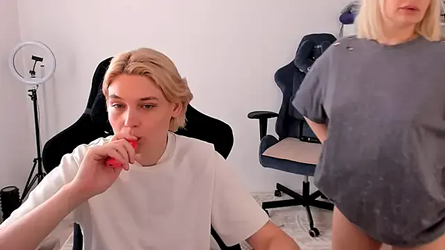 PenelopeBill – webcam model profile photo Image 12