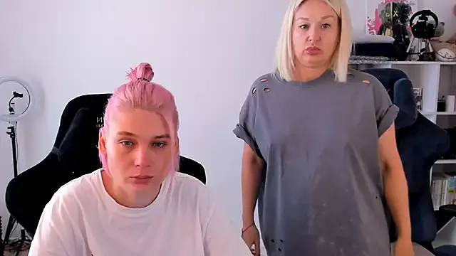 PenelopeBill – webcam model profile photo Image 18