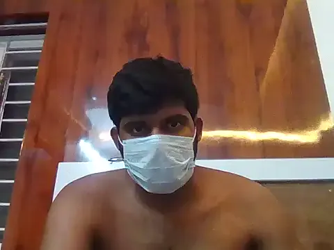 MiraDelynn – webcam model profile photo Image 12