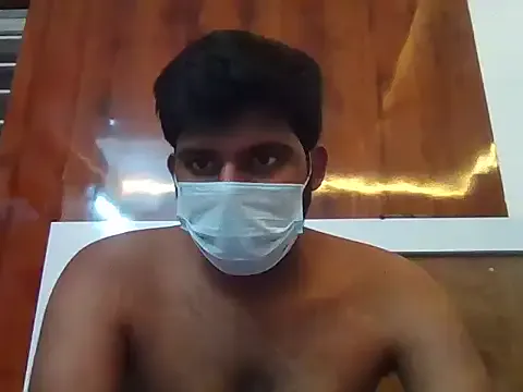 MiraDelynn – webcam model profile photo Image 3