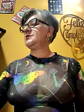 LizzaRose – webcam model profile photo Image 9