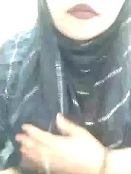 AngelinaGlam – webcam model profile photo Image 12