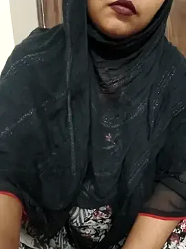 AngelinaGlam – webcam model profile photo Image 15