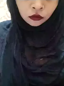 AngelinaGlam – webcam model profile photo Image 7