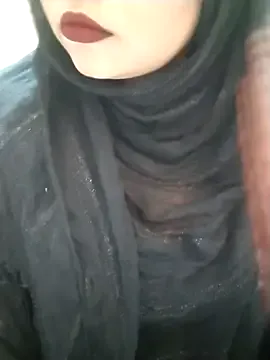 AngelinaGlam – webcam model profile photo Image 9