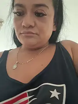 SofiaReyes1 – webcam model profile photo Image 8