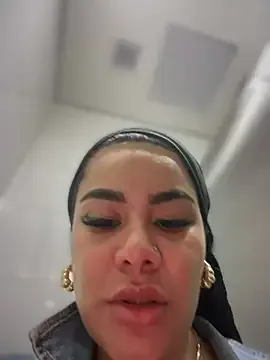 Insane_Issa Image 12