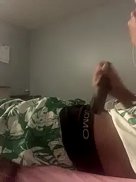 tommyjoyer – webcam model profile photo Image 10