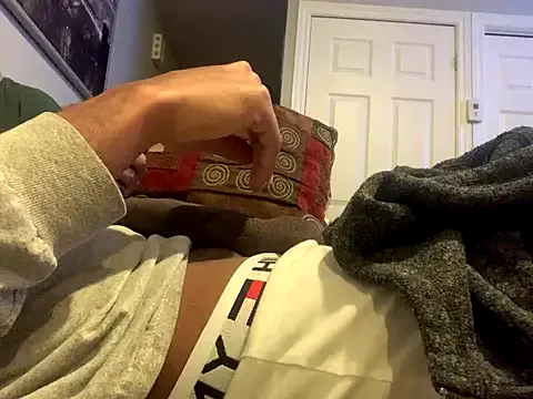 tommyjoyer – webcam model profile photo Image 18