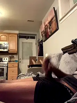 tommyjoyer – webcam model profile photo Image 6